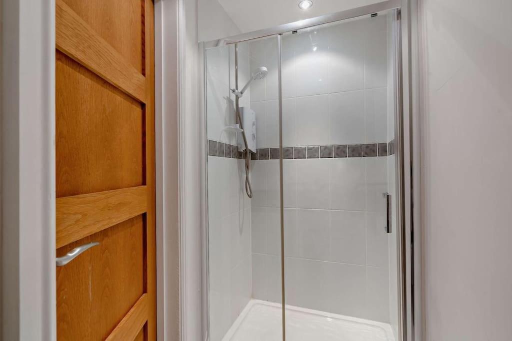 Dizzy Heights Swanage Sleeps 10 With Amazing Views Villa Dış mekan fotoğraf